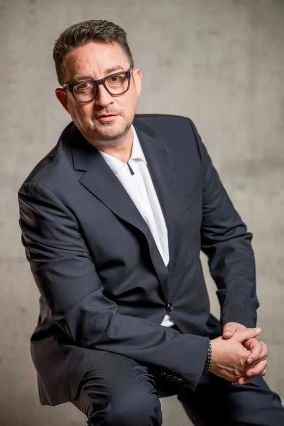 Porträt von Mirko Herrmann
